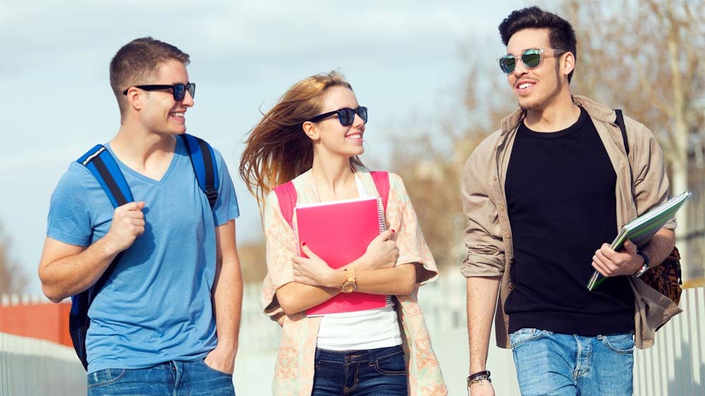 happy-students